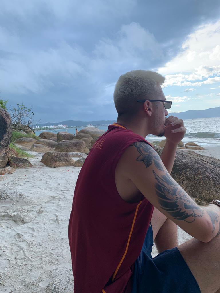 SiegNostra's tweet photo. Floripa é perfeita por proporcionar esses momentos de paz 🙏🏽 https://t.co/9b78z5tYPR