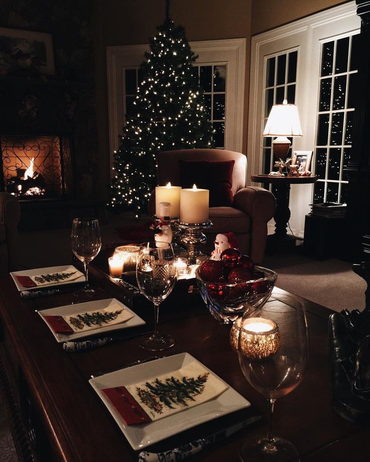 Vía Instagram.𑁍❥

    —Algunos recuerdos de diciembre con mi Kikis <a href="/kihyxn_B/">ki {8M}</a> y la pulguita.