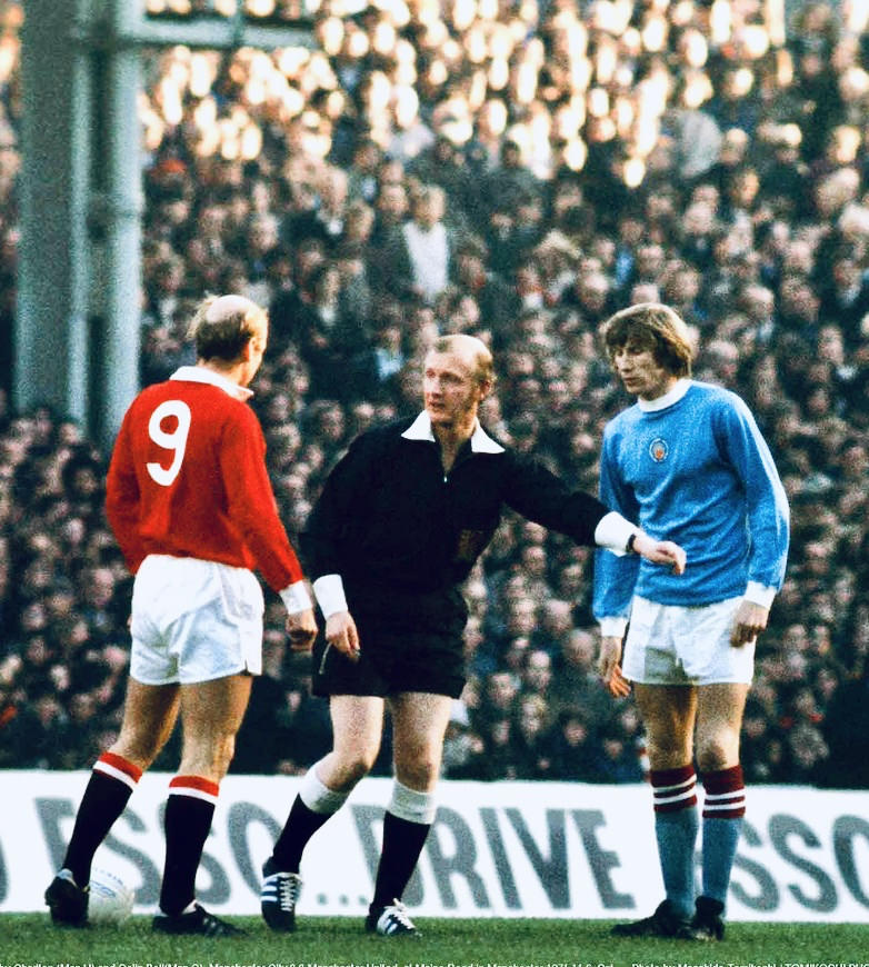 DeBrxyne17's tweet photo. The boys in blue shined once more💙 

You have made him proud, one more time for The King 👑💙

#RIPColinBell 💙 https://t.co/a0lQeneiAa