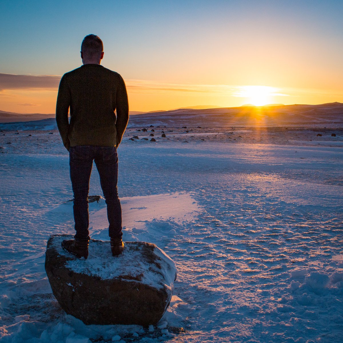 quaggaltd's tweet photo. 5 years ago, we were here at Gulfoss Falls in Iceland. Such magical scenery. It’s definitely one of those must-visit-before-I-die places! #quagga #explorersatheart #traveller #nature #photography #travelphotography #iceland #gulfoss #waterfall #sunset #thebestdestinations https://t.co/KLzKx91W72
