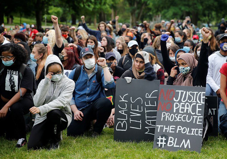 buwygfiib's tweet photo. america be like: 

riot                                protest https://t.co/rU7nJg1cbh