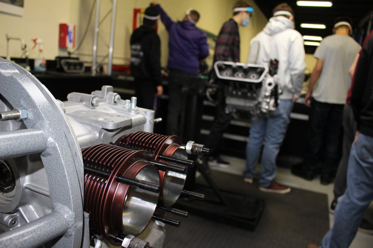 MAAP1070's tweet photo. It's getting there... 
#engine #porsche #356 #aircooled #911 #porscheengine @PorscheParade @Porsche #IMSA @IMSA @RoadAtlanta @MichelinUSA https://t.co/oxnMXt7Sll