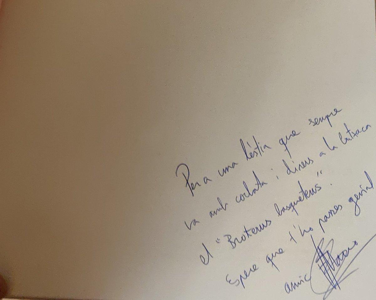 JOSEVIMONET's tweet photo. Toca disfrutar del meu regal de Reixos.. I damunt dedicat per el meu amic @Vicent_Marco ! Quin bestia ☺️ https://t.co/dSQJX0WPZz