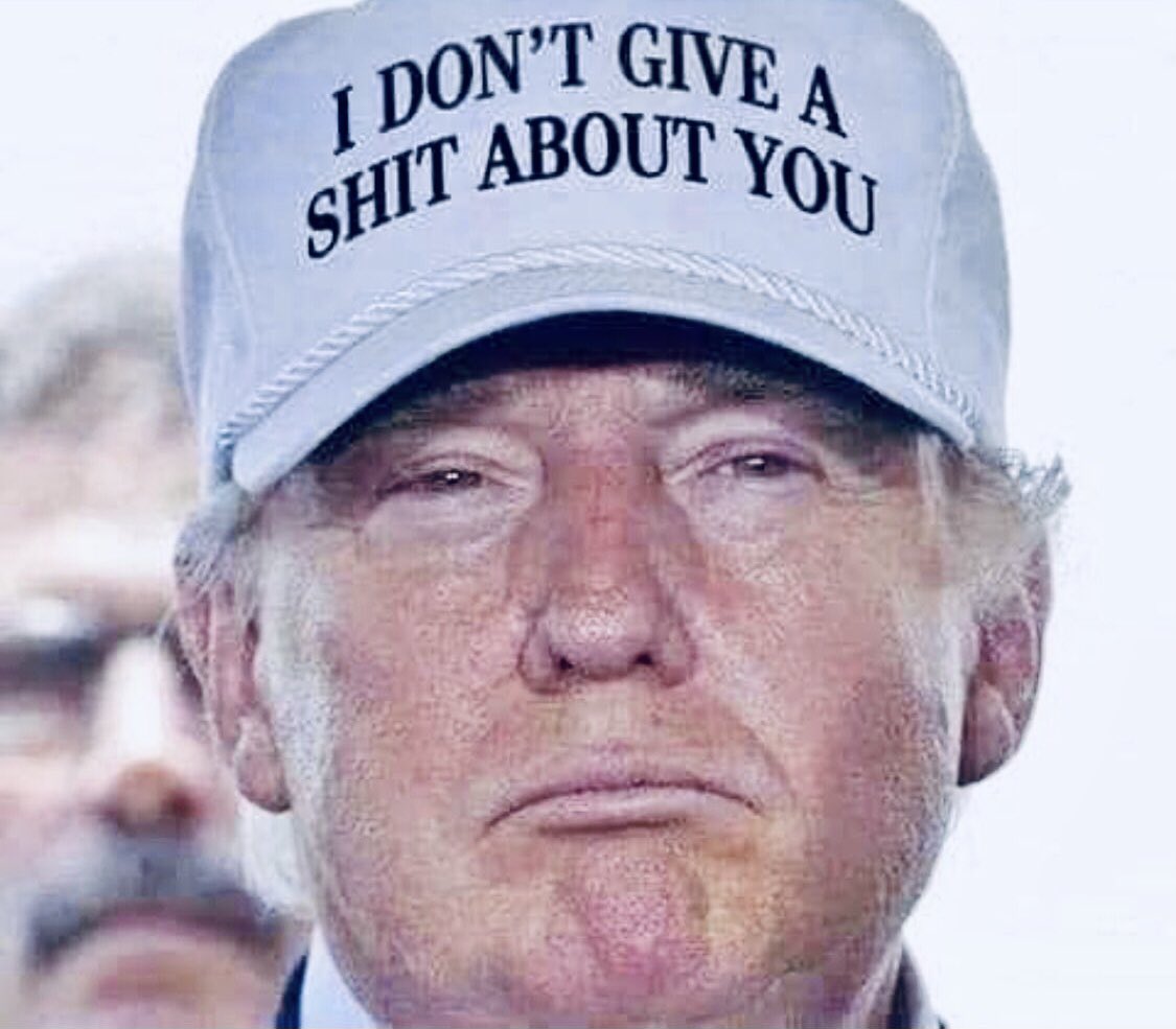 PundsLake's tweet photo. @realDonaldTrump - I’m a Southerner .Remember this u right wing evangelical ASSHOLES: I know southerners that hate ur politicians ,love cannabis &amp; we’ve had guns since we were little. A lot of us can unbutton ur shirt w/them. U want a fight - you’ll get one . #FBR #BLM #BlueRule https://t.co/5hCaao8LpV