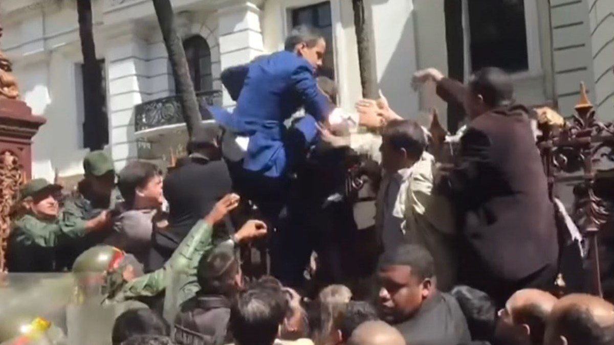 teleSUR English tweet media