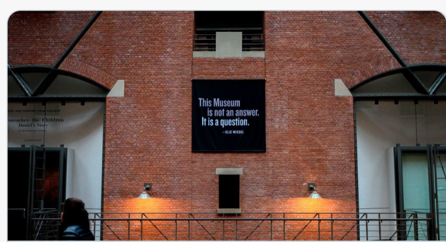 RebeccaLAnders's tweet photo. #HolocaustMuseumBoard #TrumpAppointees Quick Question, Have any of you been to the #HolocaustMuseum? It should be reserved for people with intimate knowledge of! Of this group, #NicholasLuna would know the most about #Suffering if he has been #Trump's "body man".💔💔💔💔💔💔💔💔 https://t.co/JgjVtjgmGV