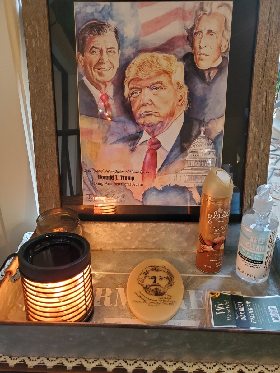 Lori Roland tweet media