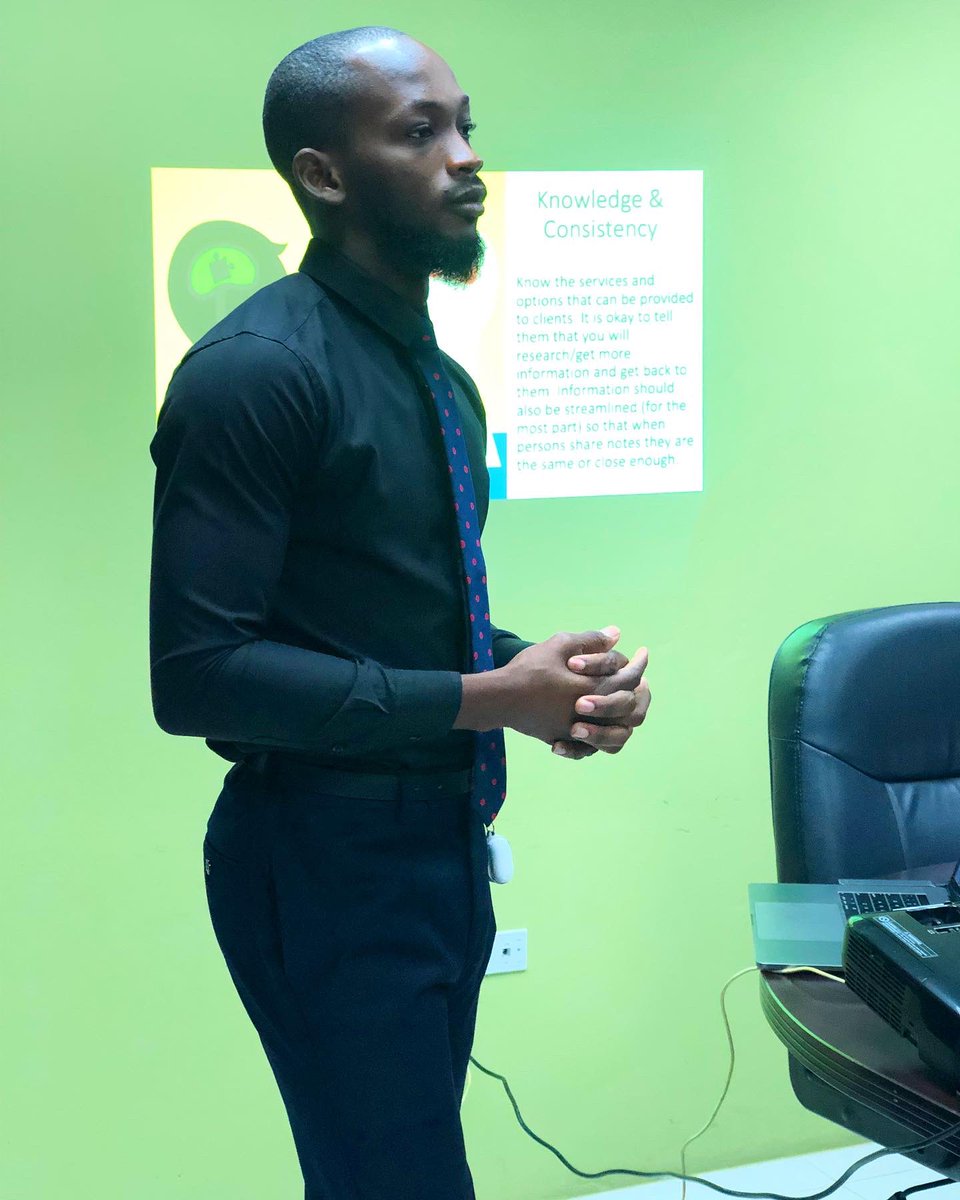JASLtweets's tweet photo. The work continues...Our Social Media Officer, Chad Morgan leading members of the team through a vibrant a presentation around providing a customer centric approach to service delivery.  
#wowwednesday #watchourwork https://t.co/2QOAq9DzyK
