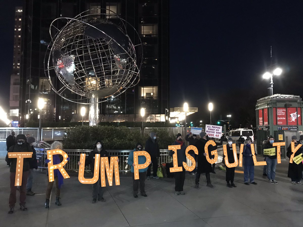 riseandresistny's tweet photo. Currently at Trump Hotel, NYC. 

#ArrestTrump
#TrumpIsGuilty https://t.co/TiMpHWusot