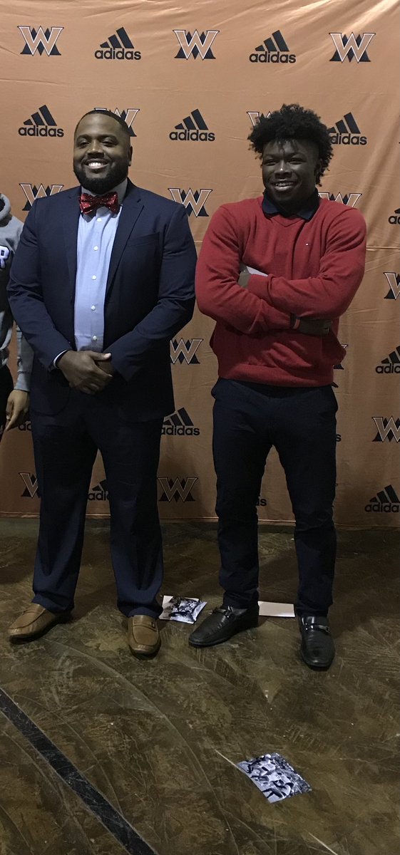 KoachMak's tweet image. One of the hardest days ever but there’s joy knowing that you fulfilled your purpose. Thanks for the memories and allowing me to play a small part in your life. Your legacy will live on forever believe that #LLTY