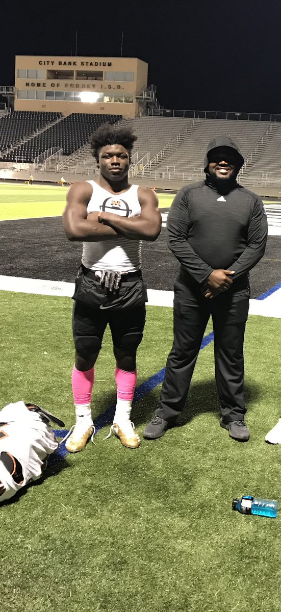 KoachMak's tweet image. One of the hardest days ever but there’s joy knowing that you fulfilled your purpose. Thanks for the memories and allowing me to play a small part in your life. Your legacy will live on forever believe that #LLTY