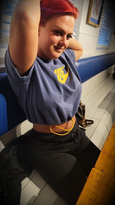 Watch Tsredbaby's leaked NSFW photo on TwXstars