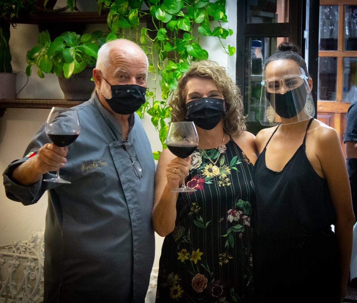 10experiencesgm's tweet photo. Listos para recibir nuevos invitados el día de hoy en #10Experiences, el único tour gastronómico cultural en la isla de Cozumel.  El horario tu lo eliges. @vivoencozumel 
https://t.co/5WQTBruRVI 

@paguilartorres https://t.co/BNtNyl2JeK