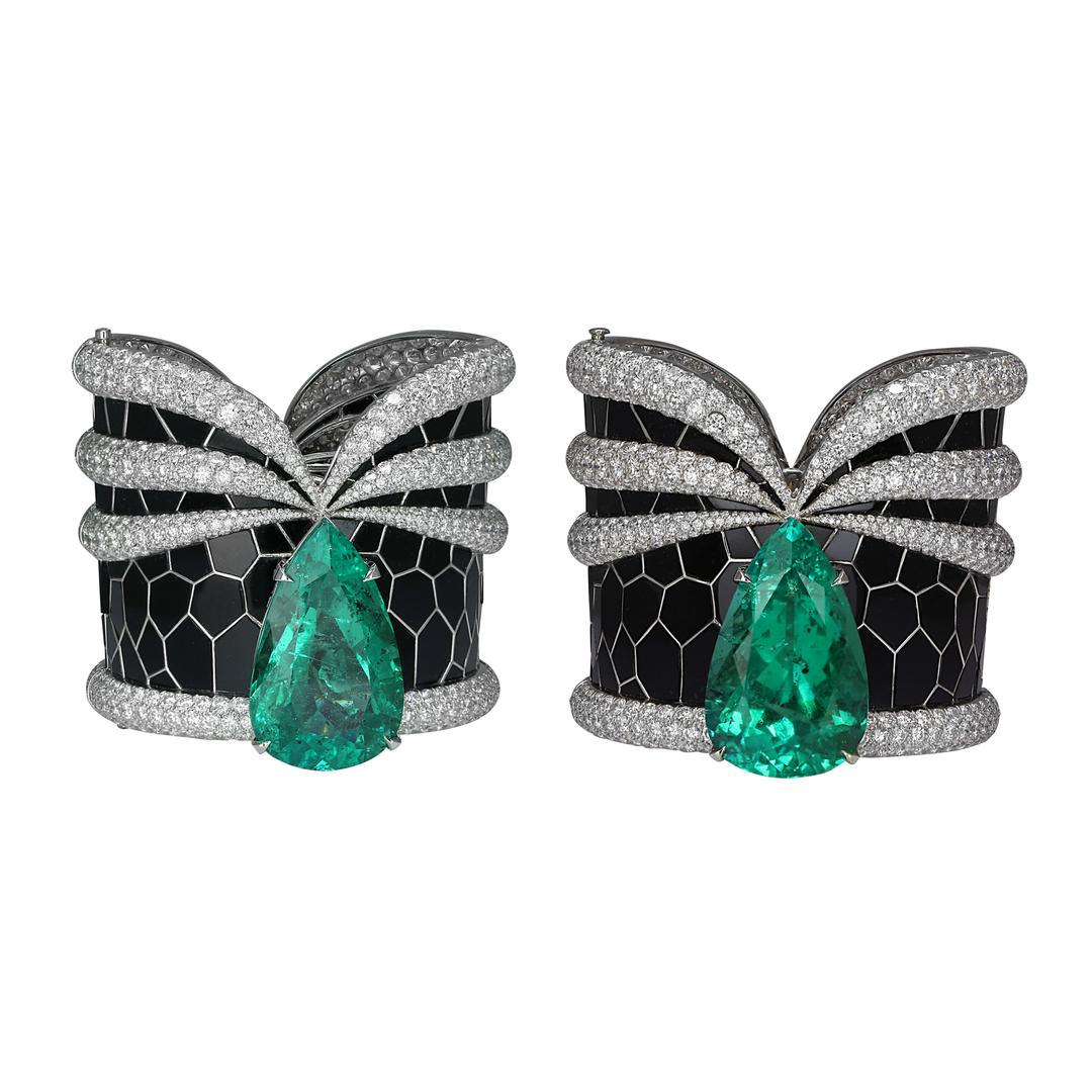 I'm taking better notes now, I promise. Y'all could be getting zultanite if you'd vote for alternate materials. Slytherin cuffs from Jacob & Co, those are very definitely ginormous emerald drops.