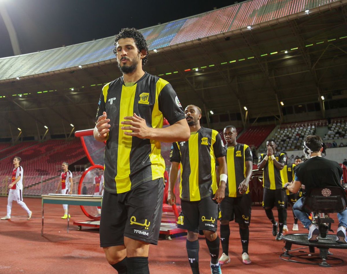 FilGoal's tweet photo. 🗣طلال آل الشيخ مدير البطولة العربية عبر قناة "أون تايم سبورتس 2":

💬من الصعب رفع الإيقاف عن أحمد حجازي في نهائي البطولة https://t.co/gIsz6F9BTD