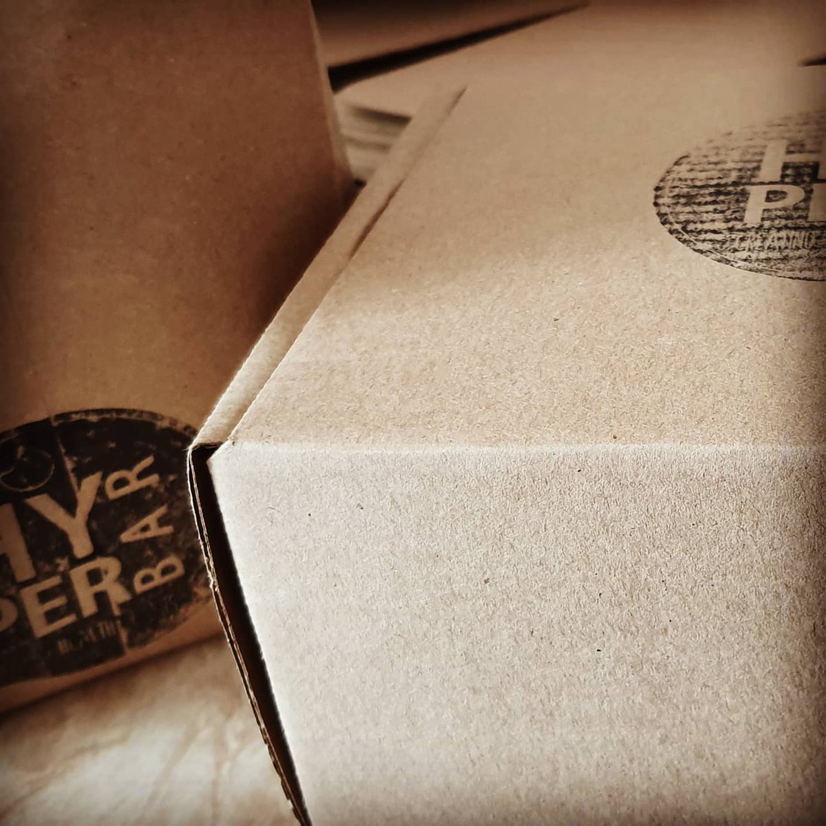 QAE_Jorge's tweet photo. When combining inteligent and hard work nothing could go wrong... well, almost nothing, but right now this is my feels by seeing our #Hyperbar product ready to be delivered and with so many more on the way!. This is how #JoinTheHype feels like.
Thnks for the support! https://t.co/eXnAJFmVAe