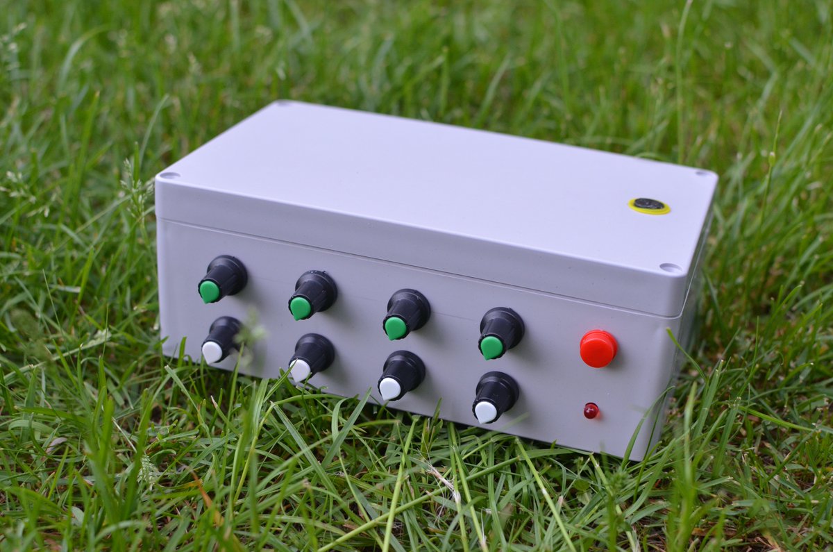 FishResp's tweet image. PumpResp - a DIY pump controller for intermittent-flow #respirometry suitable for fish from 0.5 to 500 g.

Connect up to four chambers, regulate power of each pump, record phase information to PC. 

Well-integrated with #pyroscience DO meters.
 
Budget: 120$.
Purely open-source!