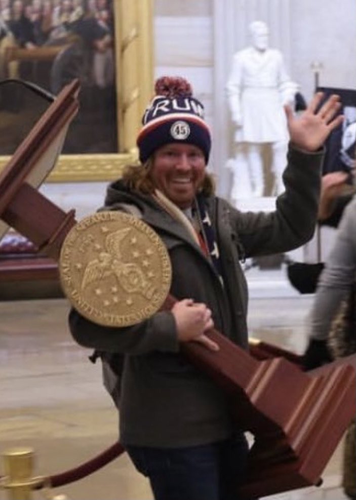 CLE_SPORTS_FANS's tweet photo. Chip Gaines adding this piece to the Magnolia Home Collection https://t.co/DwIQqmY9Xt