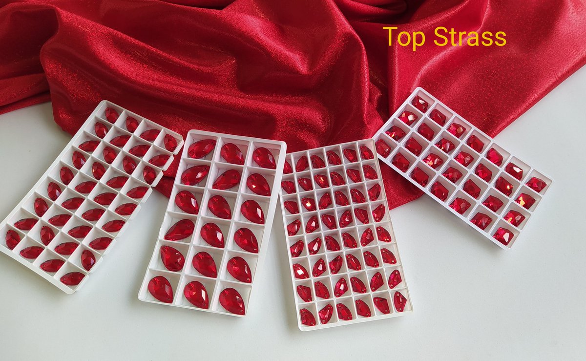 StrassTop's tweet image. 💎top strass non è solo pietre e strass abbiamo diversi prodotti come questo tessuto bielastico lucido molto elasticizzato quasi effetto pelle perfetto per pattinaggio,costumi,giacche,body,danza,ginnastica abito,tuta ect con queste pietre di varie forme
☎info 3281533119