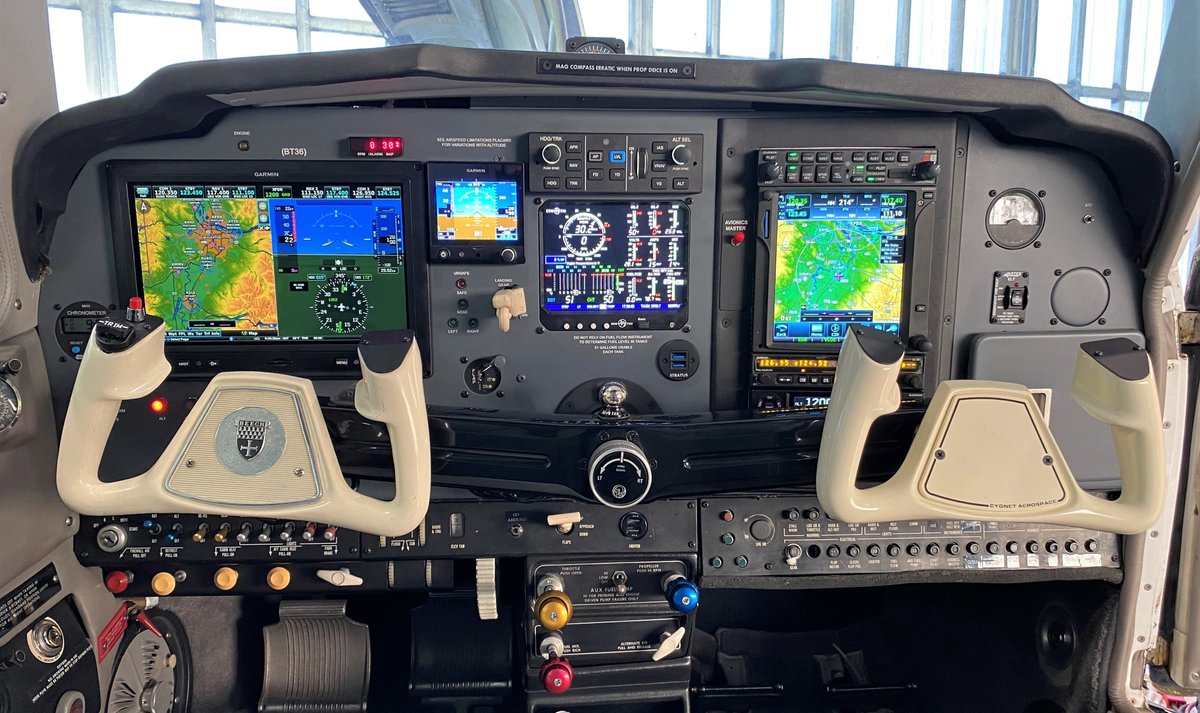 Pacific Coast Avionics tweet media