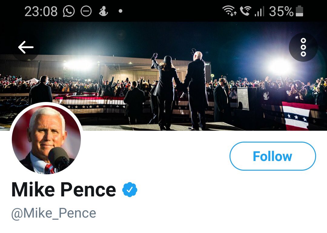 CKLondon's tweet photo. Love love loving Pence’s cover pic! Unless he’s been hacked? ❤️😂 https://t.co/mNtYAcYsjb