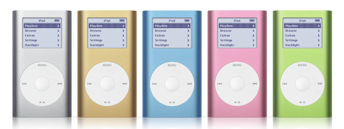 jmatuk's tweet photo. El 6 de enero de 2004 Apple lanza el iPod Mini... qué sería la primer variación de la línea iPod. Estos nuevos modelos eran más económicos y resultaron un suceso en ventas para la firma. ¿Tuviste alguno? https://t.co/x9KO5Fe26W