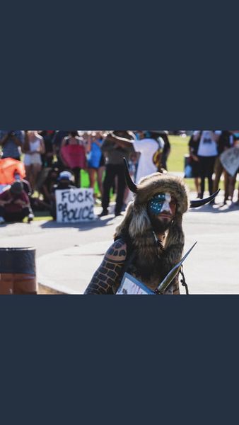 subieguru's tweet photo. @newsmax @DickMorrisTweet Antifa Storming not the Trumpsters Stop accusing Patriots!! https://t.co/ratSQQKYYx