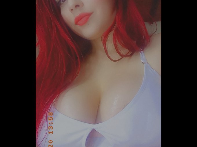 I'm online right now on Skyprivate - pay-per-minute system for Skype live shows. Call me right now in