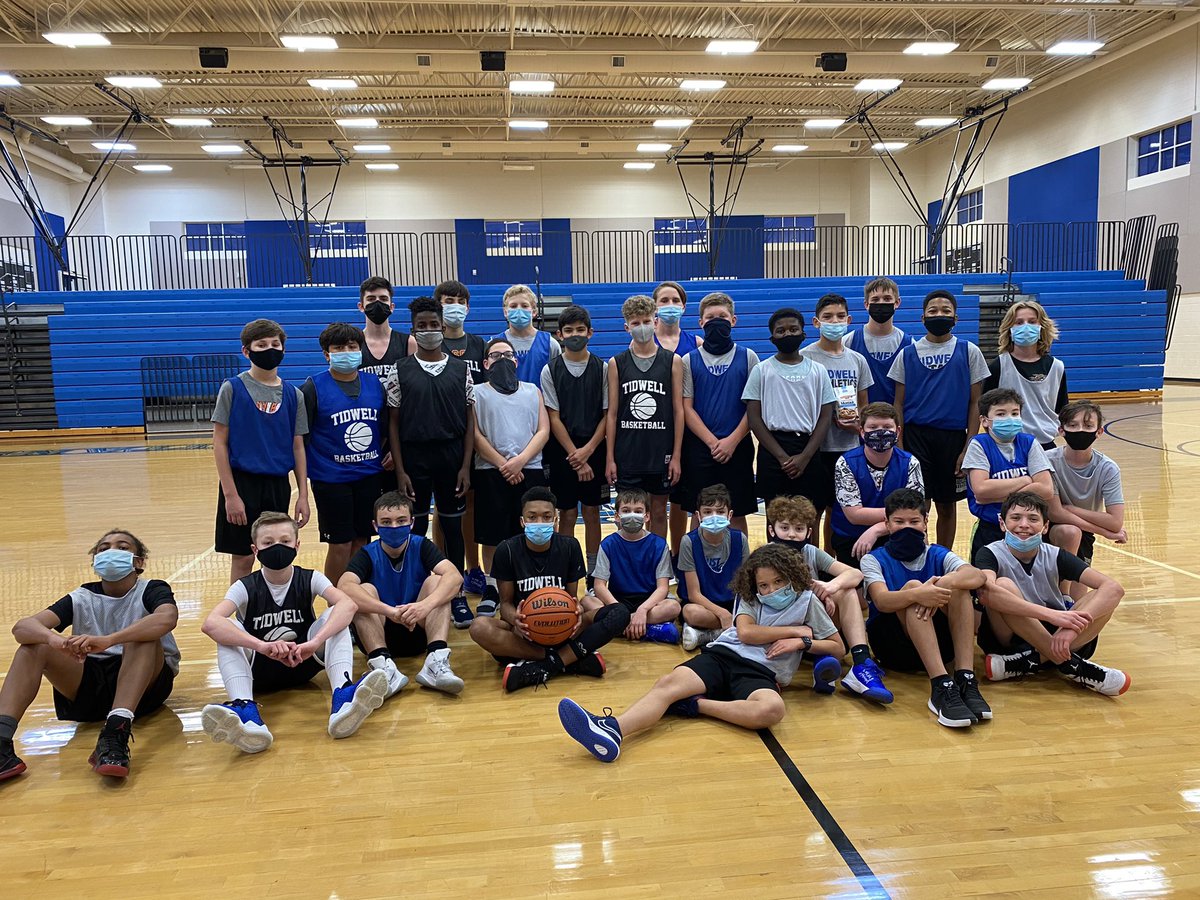 MGWimbo's tweet image. The boys are back in town🏀🏆🥇 #TeamFirstTeamLast