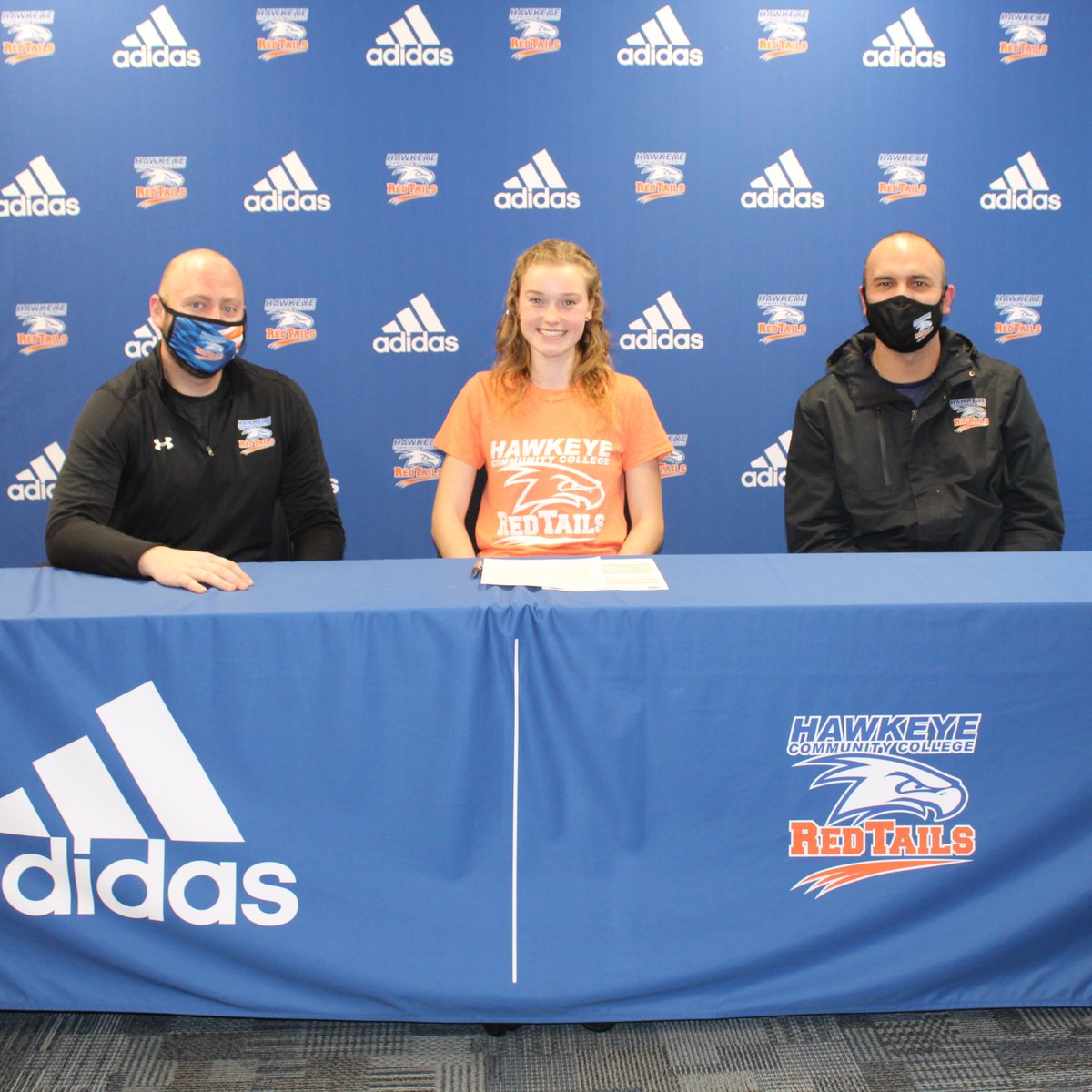 RedTailTrackXC's tweet photo. The RedTails Track &amp; Field/Cross Country Teams would like to welcome Emma Hoins from Waverly Shell Rock to the RedTails Family!  

Emma has earned multiple All State honors for Cross Country along with Being All State in the 1500m and 3000m for Waverly Shell Rock. #RedTailsRising https://t.co/Fe1Qc6I5BX