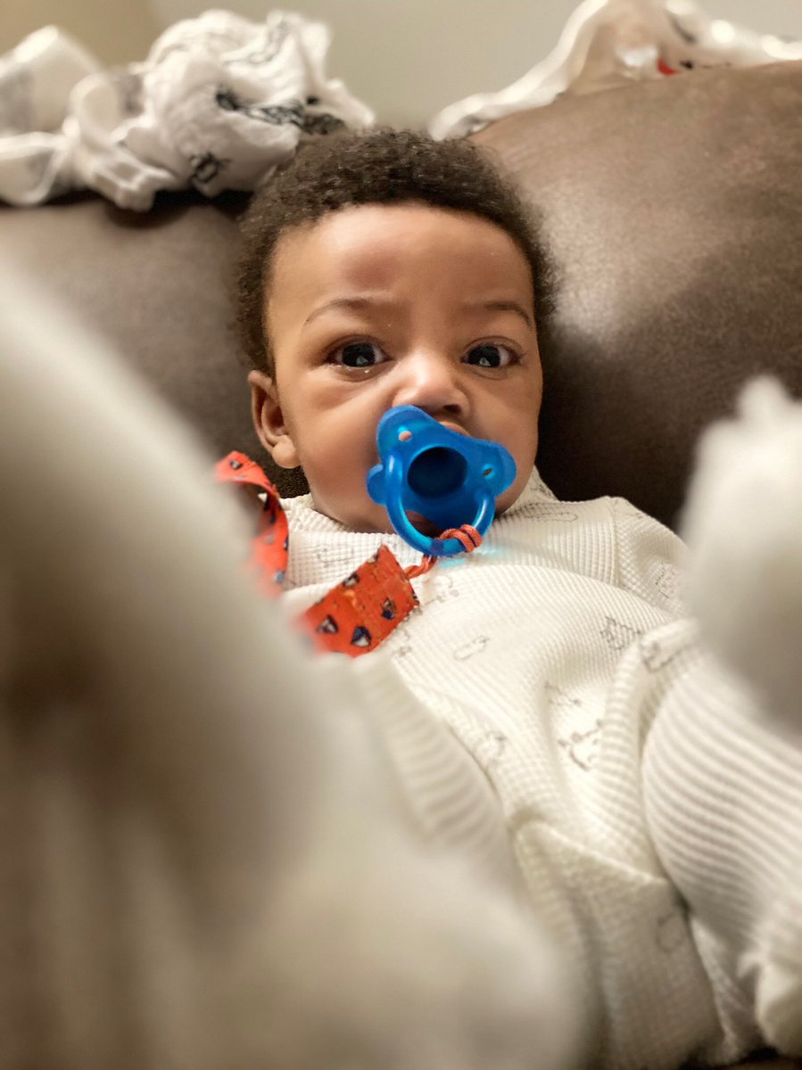 Freeway_Ash89's tweet photo. ✨ Watch me Grow ✨ #babymodel #babysheep #cartersbaby #carterkids #onsie #melanin #binky #prettyeyes @Carters https://t.co/OqhOECeA8R