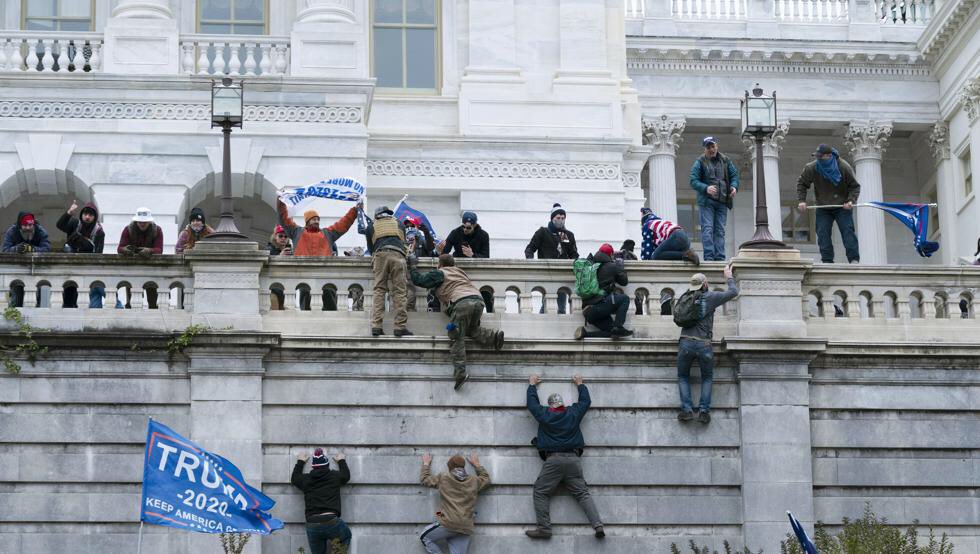 Dronetto_'s tweet photo. this is not a protest, this is terrorism. https://t.co/6czkgjFSVv