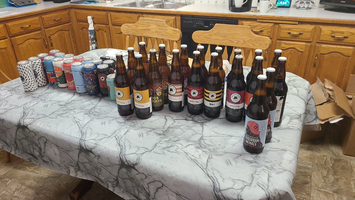 Gawtie's tweet photo. Pretty excited for my delivery today @refinedfool https://t.co/qhXAtE7bPy