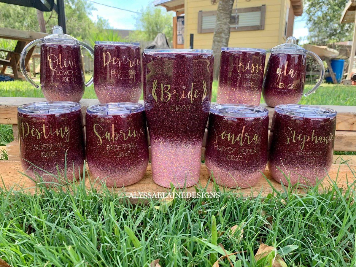 alyssaelainedtx's tweet photo. Hey Twitter! Let me update you. 🤩

** Orders are still closed! I will be slowing down on orders this year to finally put my cosmetology license to use. Until I figure out a routine.. orders will stay closed! ❤️ https://t.co/4QnF5vf1Hm