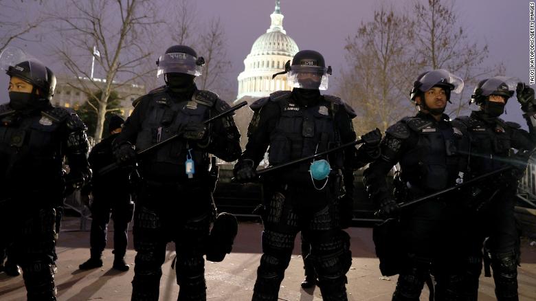 CNN Breaking News tweet media