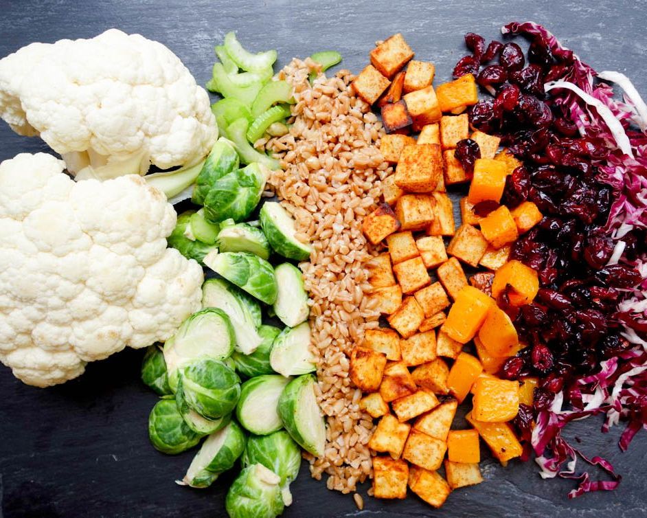 It's been a long season of pivots, changes, and getting used to plan B. (Or, C, D, E....) And although we've had to adapt and shift, we stayed committed to obsessing the details to provide savory, safe, nutritious meals that bring a little brightness to the table. 🌱