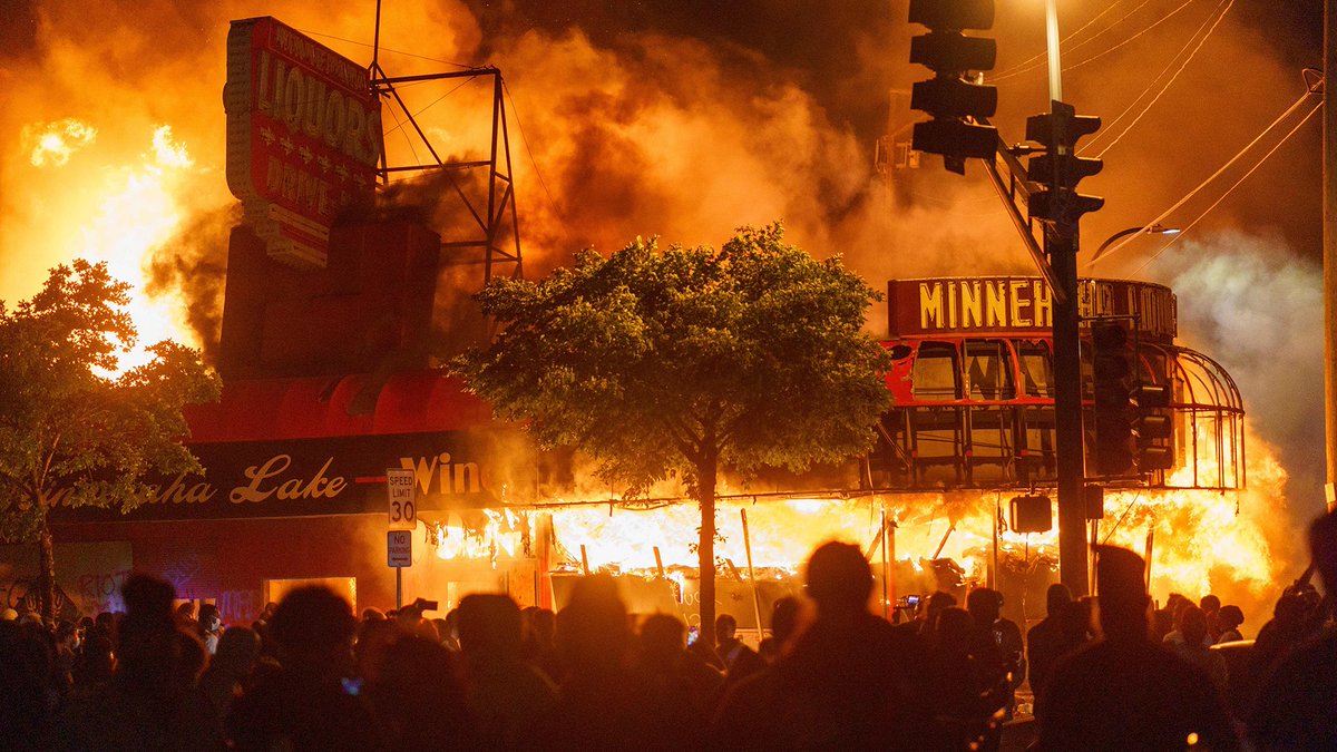 hermancvmhardt's tweet photo. @erna_solberg Mostly peaceful protest https://t.co/JeAdqx1jVs