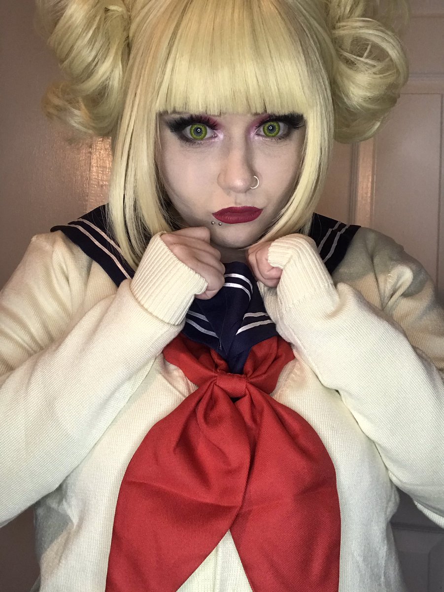 yuriosmask's tweet photo. Yet another one of my fave cosplays hands down #togahimiko #bnha #myheroacademia #cosplay #copslayer #anime #manga #togahimikocosplay #myheroacademaicosplay https://t.co/wkPBgFN6WY
