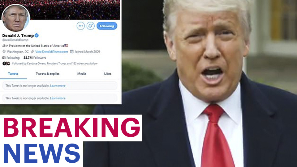Daily_MailUS's tweet photo. #BREAKING Donald Trump is BANNED from Twitter following Capitol violence chaos https://t.co/F4cq57OE3t https://t.co/oODNmI7B9U