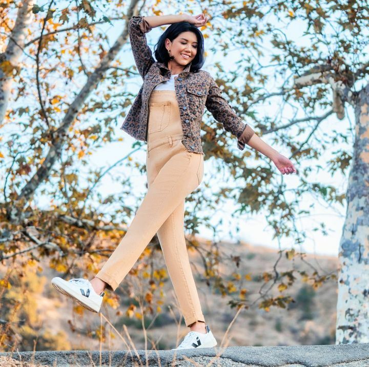 Say hello to our Kara Crop Denim Jacket and Jessica Overalls 💛 #lovelife #inspiremore ift.tt/1Kh0o2R