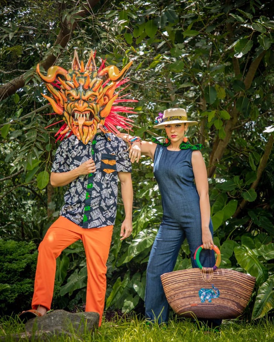 enter504's tweet photo. #CoberturaSocial MODA: Los latinos comparten la moda online en la Pasarela Latinoamericana  #Fashion #Moda #PasarelaLatinoamerica #Enter504HN @agathardlp @amedranolatam  https://t.co/4ITijPHolC https://t.co/ct4jNKLqih