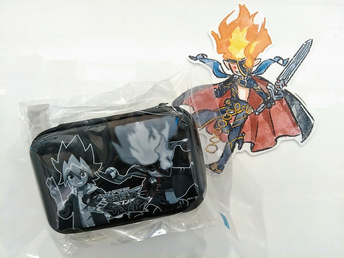 株式会社a3 イベント情報 A Twitter 遊 戯 王ｓｅｖｅｎｓ 遊 戯 王デュエルモンスターズｇｘpopup Shop In 東京キャラクターストリート 遊 戯 王sevens プロテクト収納ケースのご紹介です こちらは遊我とセブンスロード マジシャンのデザイン 2枚目