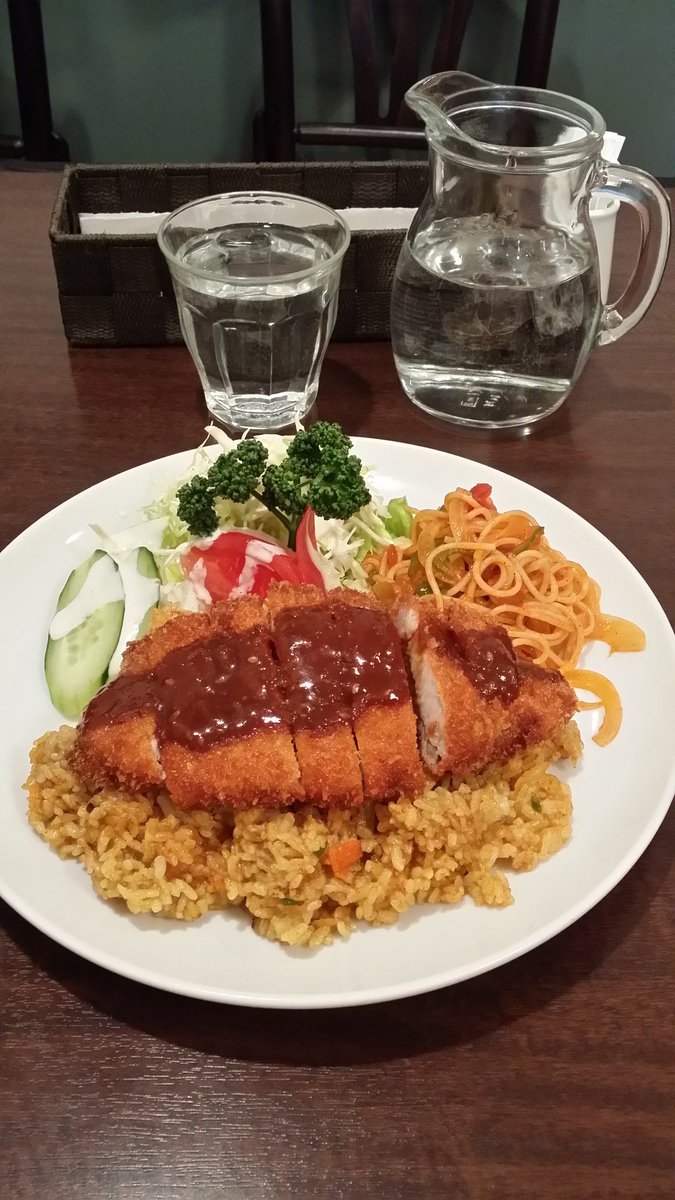 ふとしslim 佐世保トルコライス発祥の地だという カフェ クレバでトルコライス食べてきたよ 豚カツサクサクでんまい ふとしslim 佐世保トルコライス発祥の地だという カフェ クレバでトルコライス食べてきたよ 豚カツサクサクでんまい