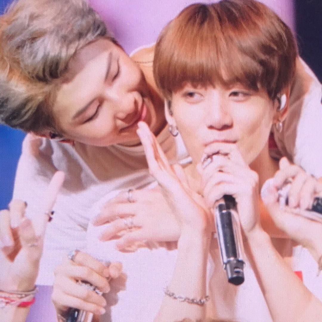 luv :) 𝘑𝘒 | 🐰🌙 tweet media