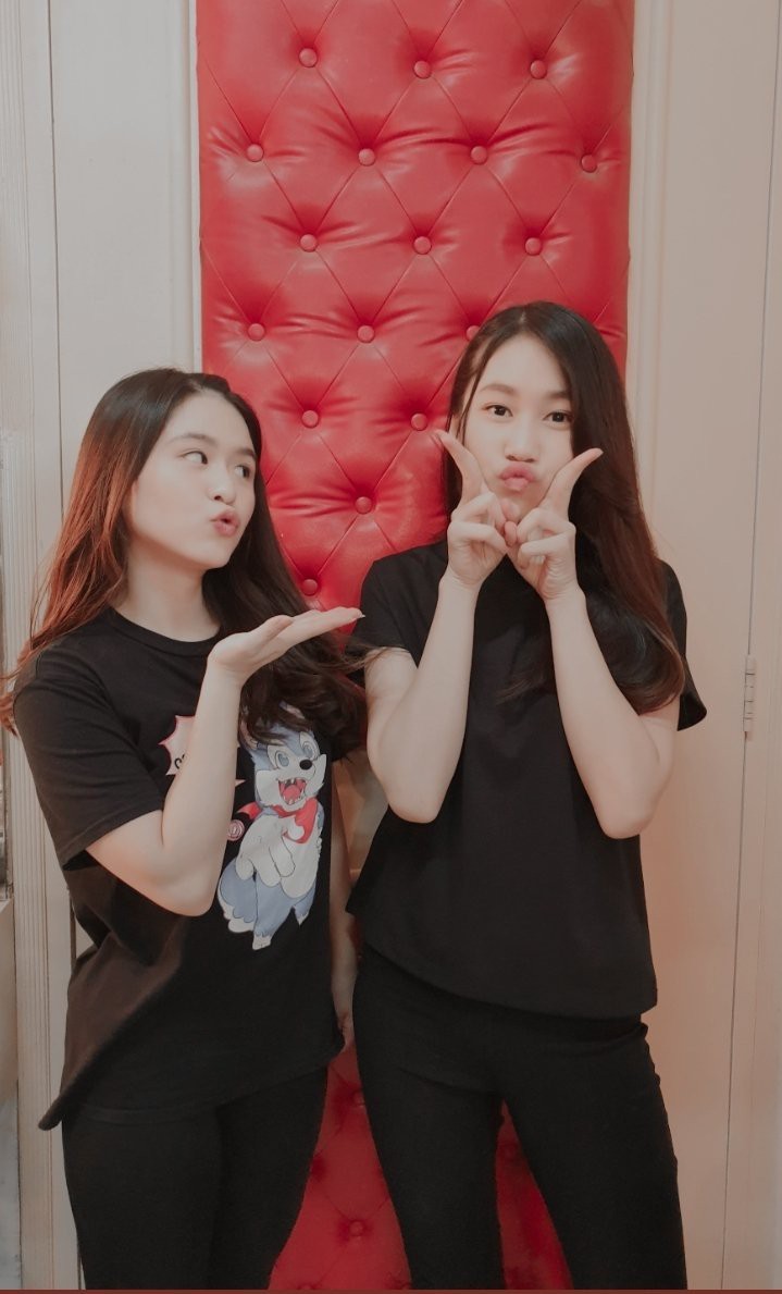 Selamat pagi ⛅
Foto penyegar di pagi hari ada kak putri @P_ZahraJKT48 with ci eril <a href="/C_ArielJKT48/">Call Me by Your Name</a> 
<a href="/ariellice_/">Ariellice #Overcomer</a>