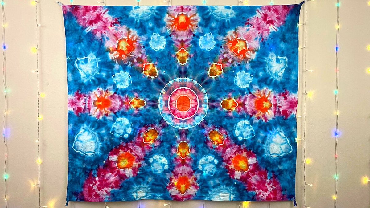 RiahsTieDye's tweet photo. Psychedelic Tie Dye Tapestry | Tear Drop Mandala | Step by Step https://t.co/Bc0PxzeFSb via @YouTube
#tiedye #riahstiedye #howtotiedye #tiedyeing #tyedye #psychedelic #tiedyetapestry #diytiedye #tiedyeforbeginners @Content_Art_RT #tiedyetutorials #beginnerstiedye #YouTuber https://t.co/i7E1tZ6zdx