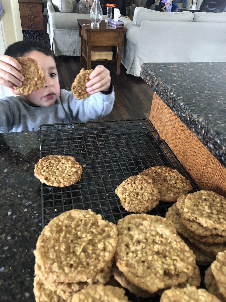 WRDSB_mendoza's tweet photo. Nana with Maddy and Hudson made something delicious today! From a maker to a baker - #bakerspace #onething https://t.co/Dj2ea7C6NC