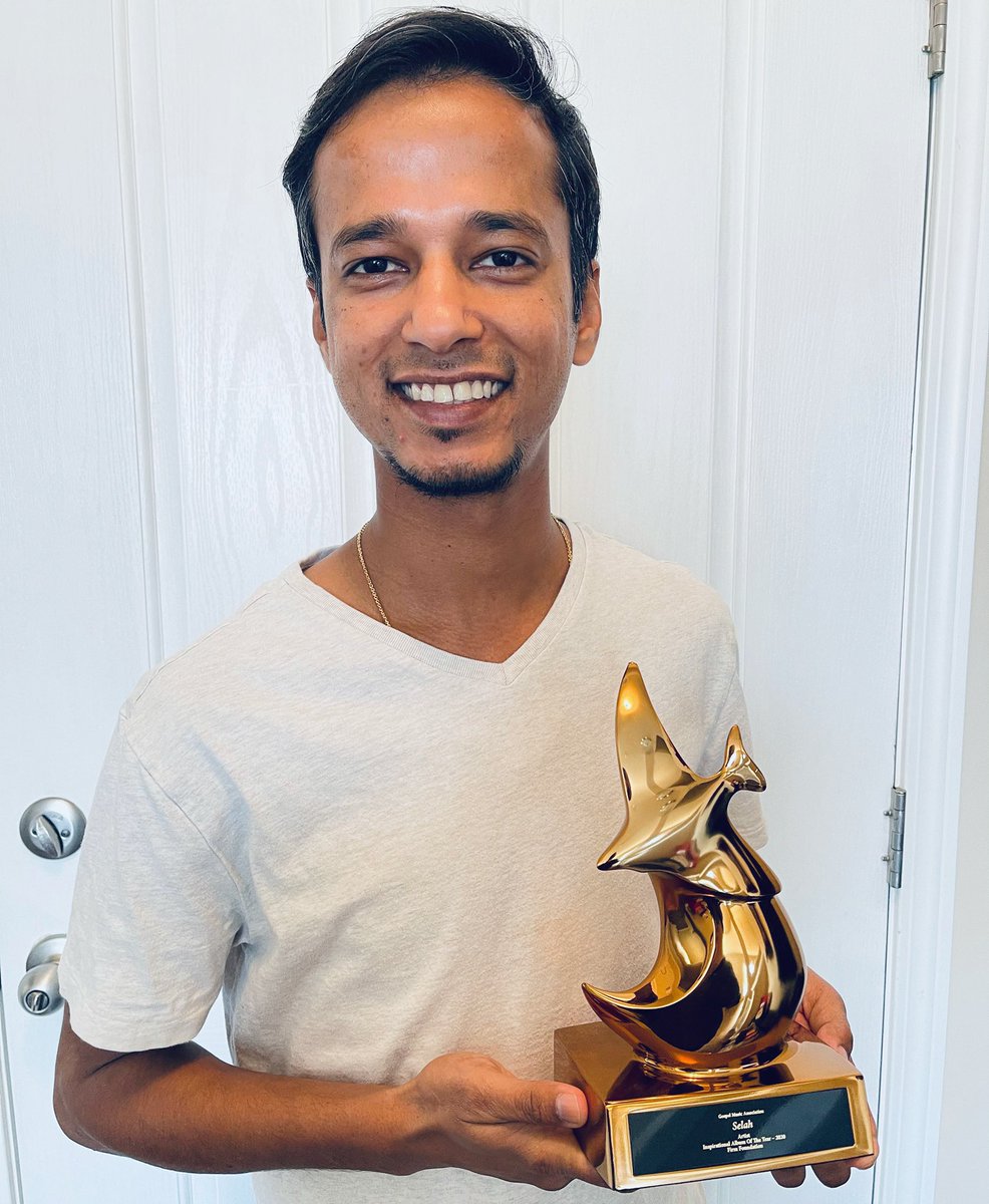 Look what came in the mail today! We received our #DoveAward 🕊️😁 

We are thankful for all the love you’ve shown since the start of Rixon Entertainment Group!! Here’s to the new year and new dreams! 

#RixonEntGroup #DreamBig #hardwork