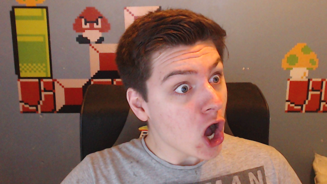 ProperGoodGames's tweet photo. Would like to submit my face for a new hype emote https://t.co/lFD92koNxY
