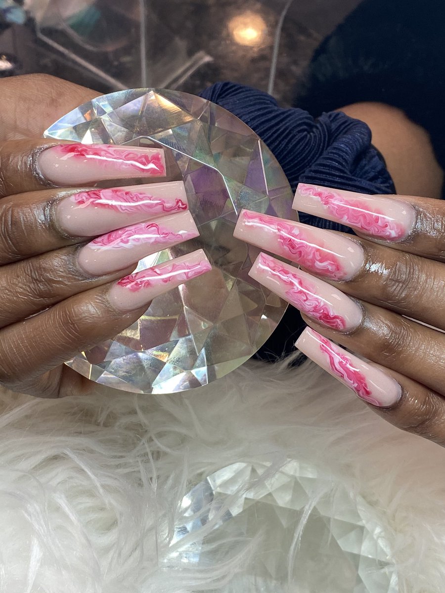 A year ago vs. now😍🤞🏽 can we say GROWTH